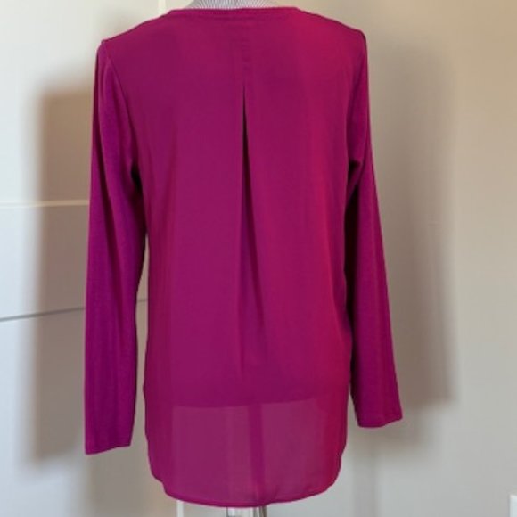 Talbots Sweater w/Crepe Back (M) - Picture 3 of 5